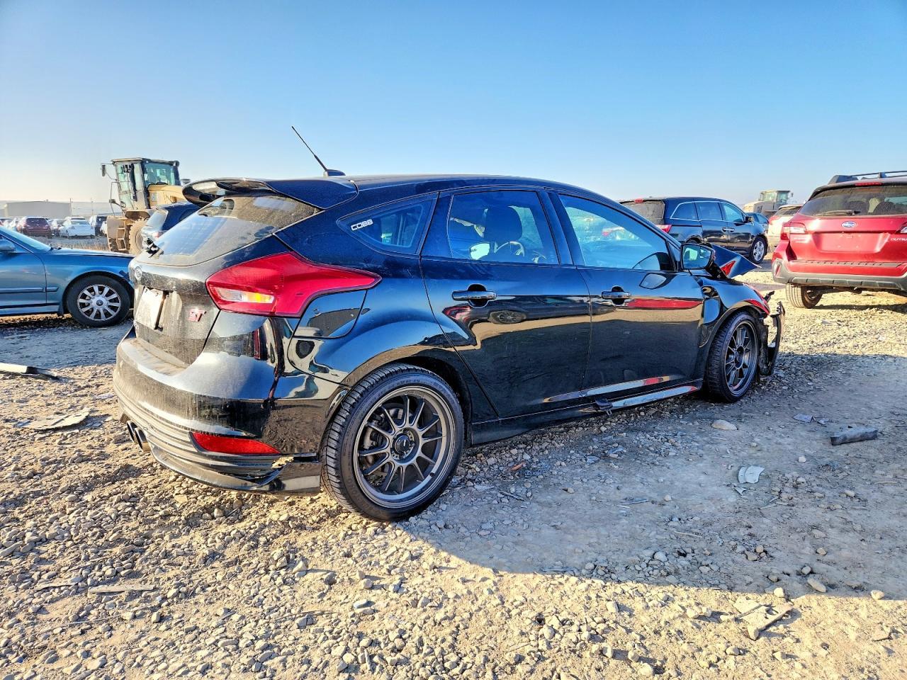 2017 Ford Focus St - Фото 3