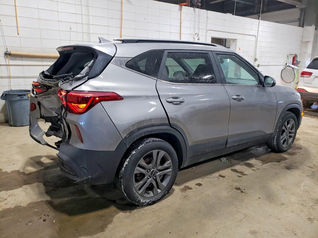 2023 Kia Seltos S - Image 3