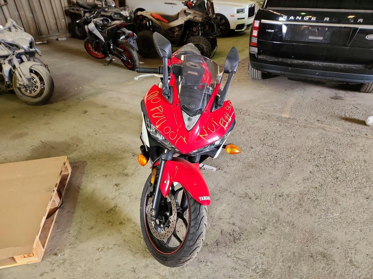 2015 Yamaha Yzfr3 - Фото 2