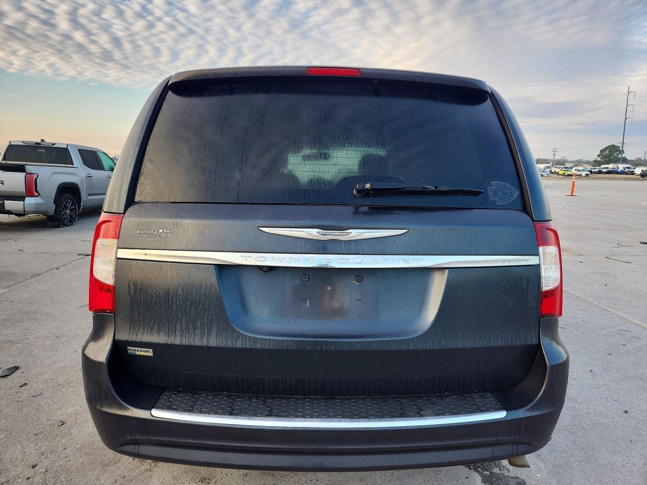 2014 Chrysler Town & Country Touring - Фото 6