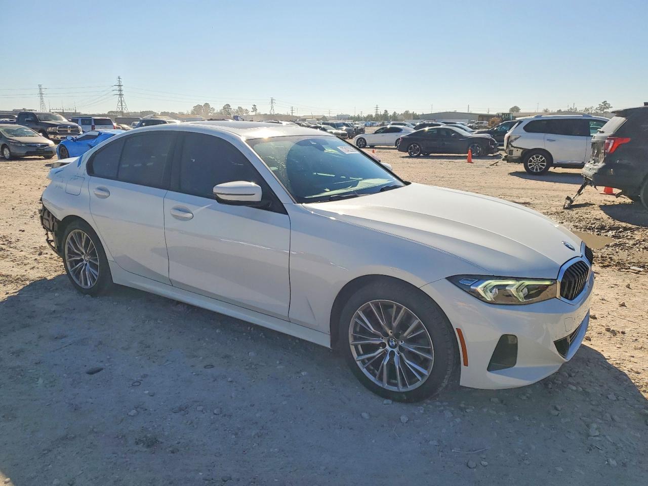 2023 BMW 330I - Image 4