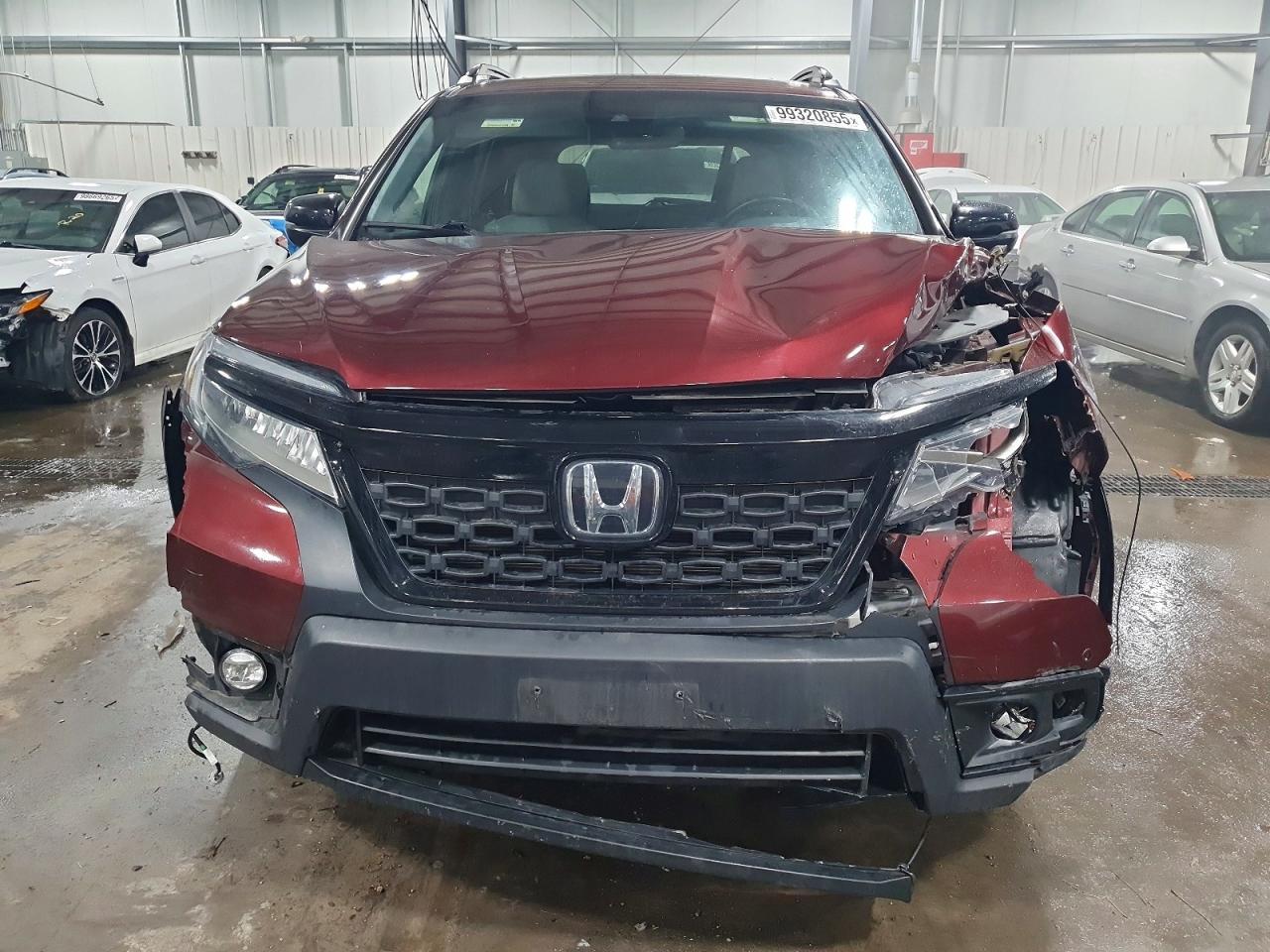 2021 Honda Passport Touring - Image 5