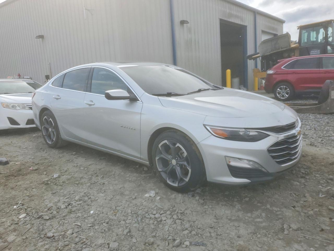 2022 Chevrolet Malibu Lt - Фото 4
