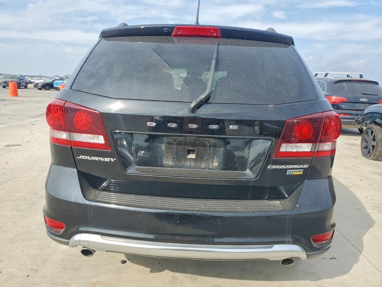 2019 Dodge Journey Crossroad - Фото 6