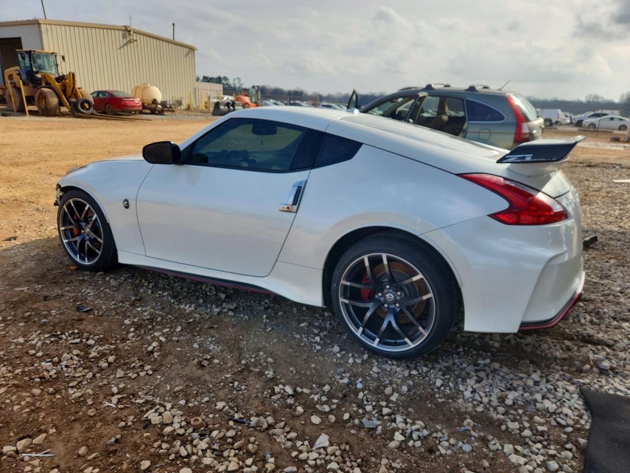 2016 Nissan 370Z Base - Image 2