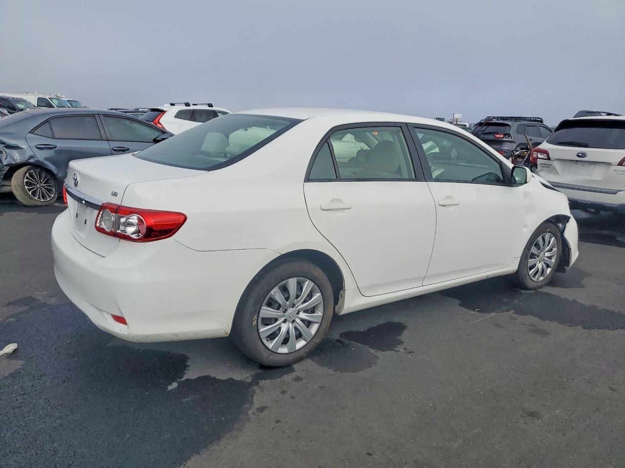 2012 Toyota Corolla Base - Фото 3