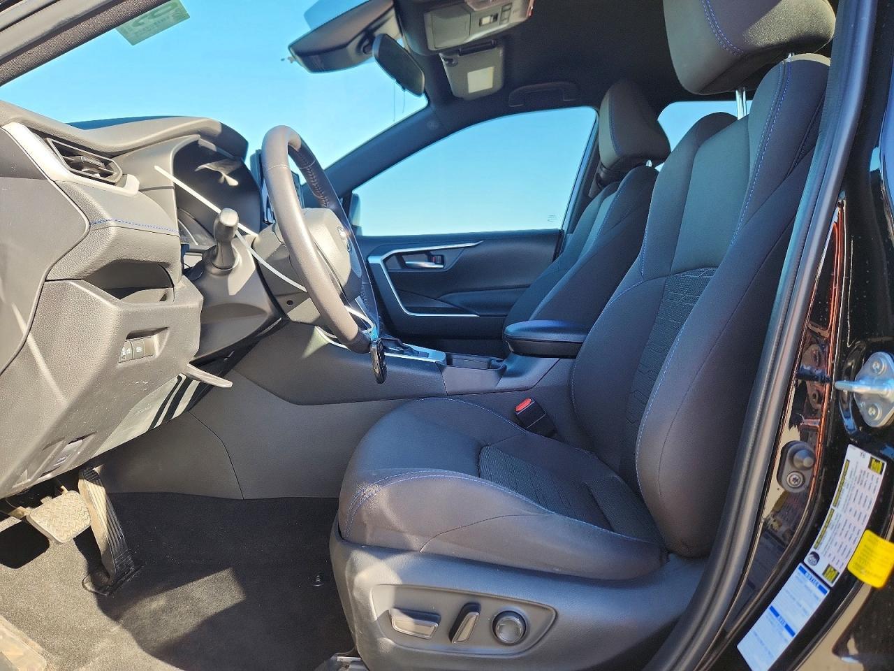 2022 Toyota Rav4 Se - Image 7