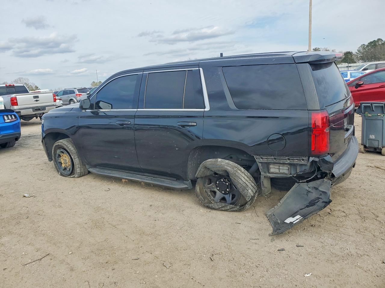 2020 Chevrolet Tahoe Police - Фото 2