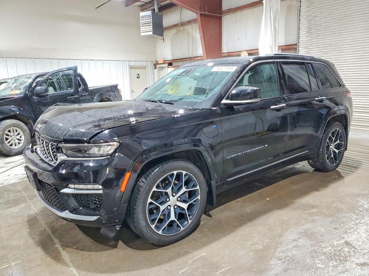 2023 Jeep Grand Cherokee Summit 4Xe