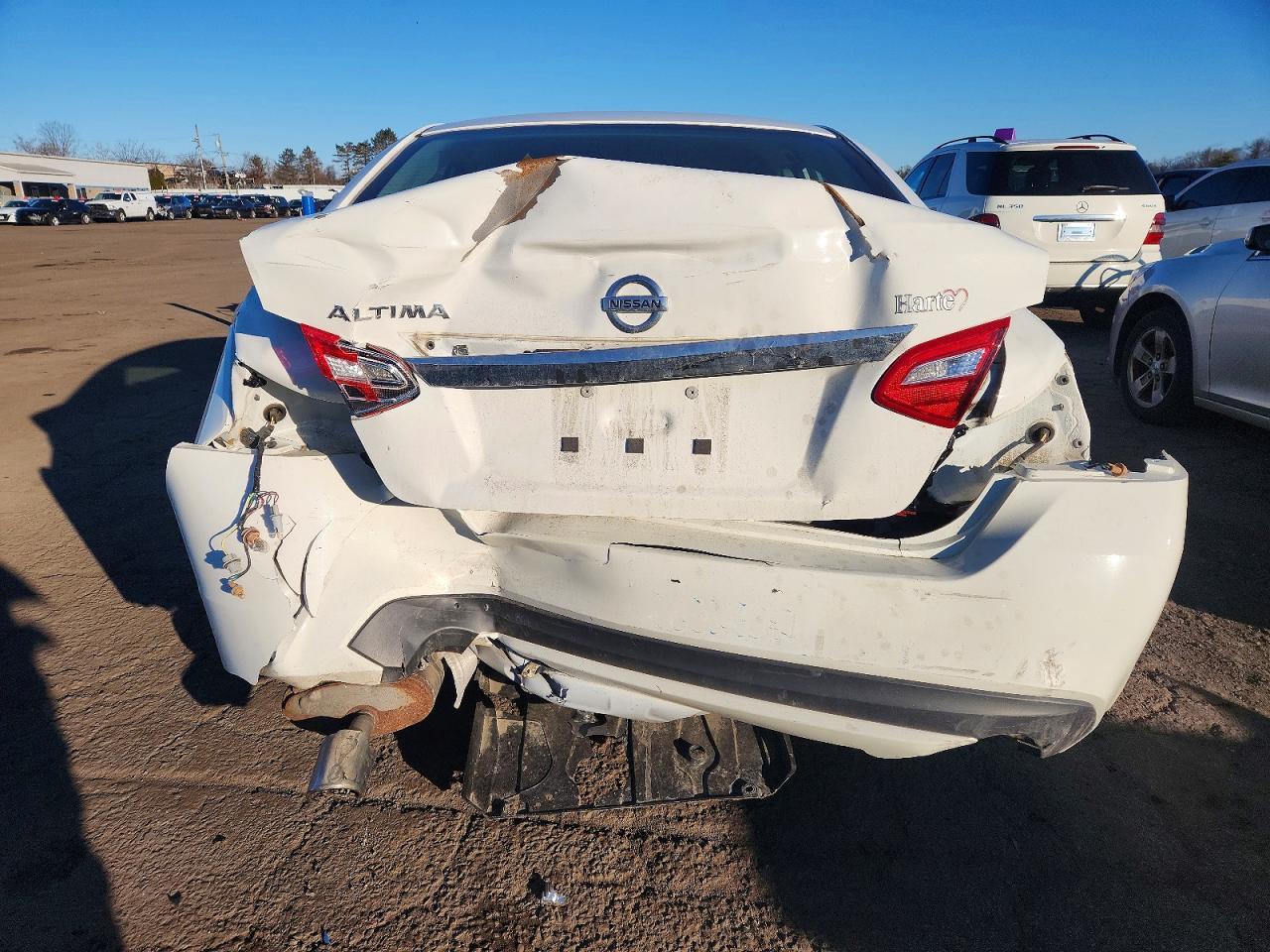 2016 Nissan Altima 2.5 - Фото 6