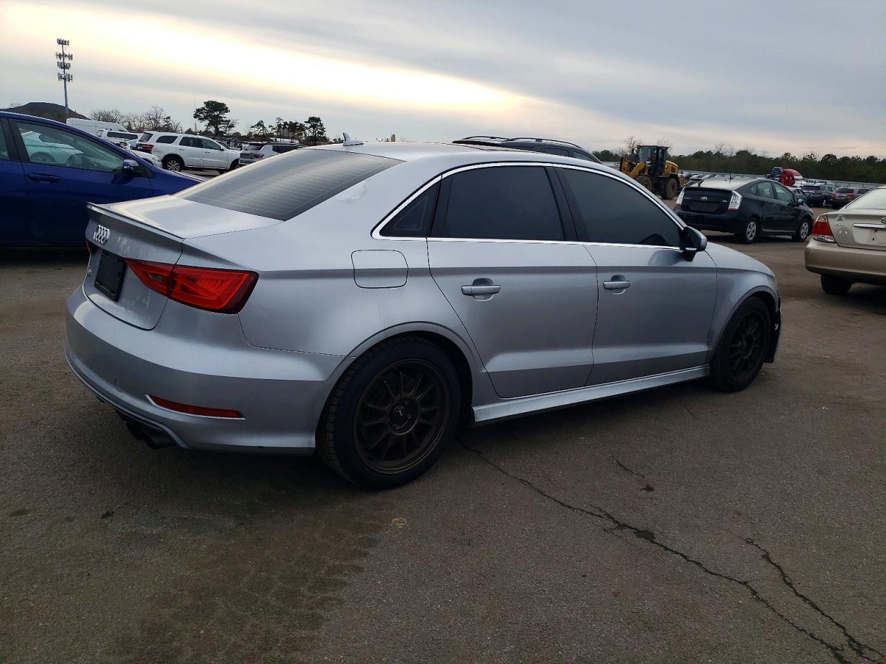 2015 Audi S3 Premium Plus - Фото 3