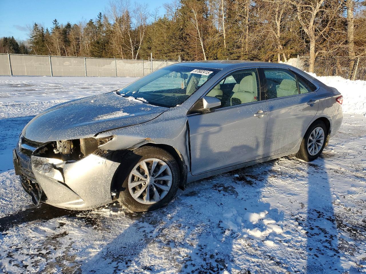 2015 Toyota Camry Le