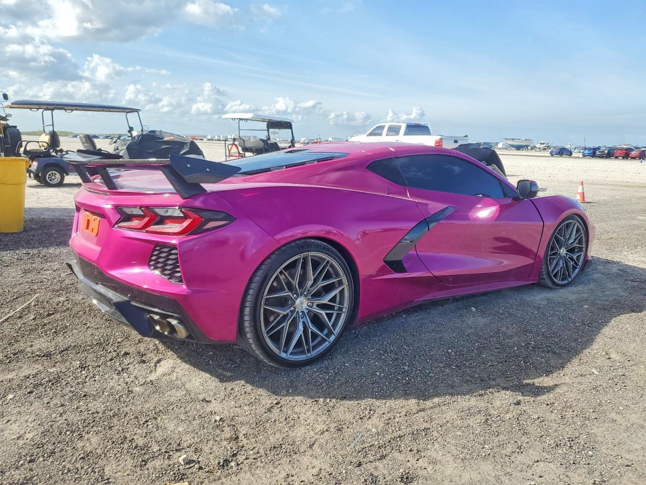 2021 Chevrolet Corvette Stingray 2Lt - Фото 3