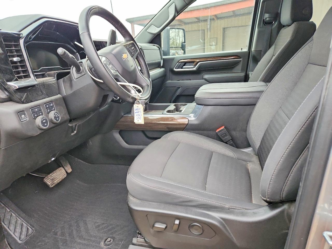 2025 Chevrolet Silverado K2500 Heavy Duty Lt - Image 7