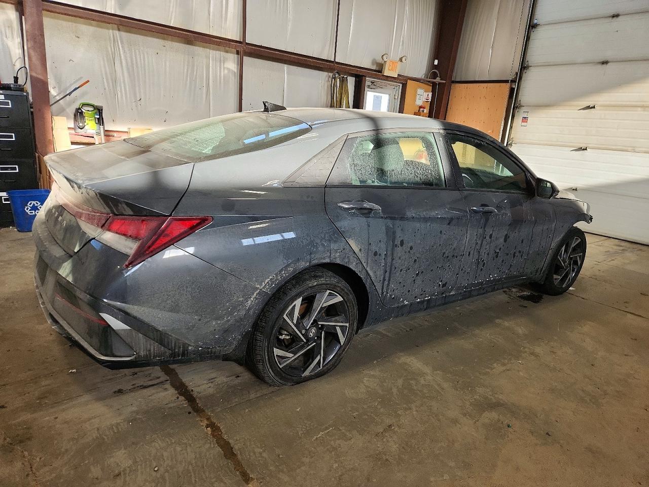 2025 Hyundai Elantra Preferred 4D - Image 3