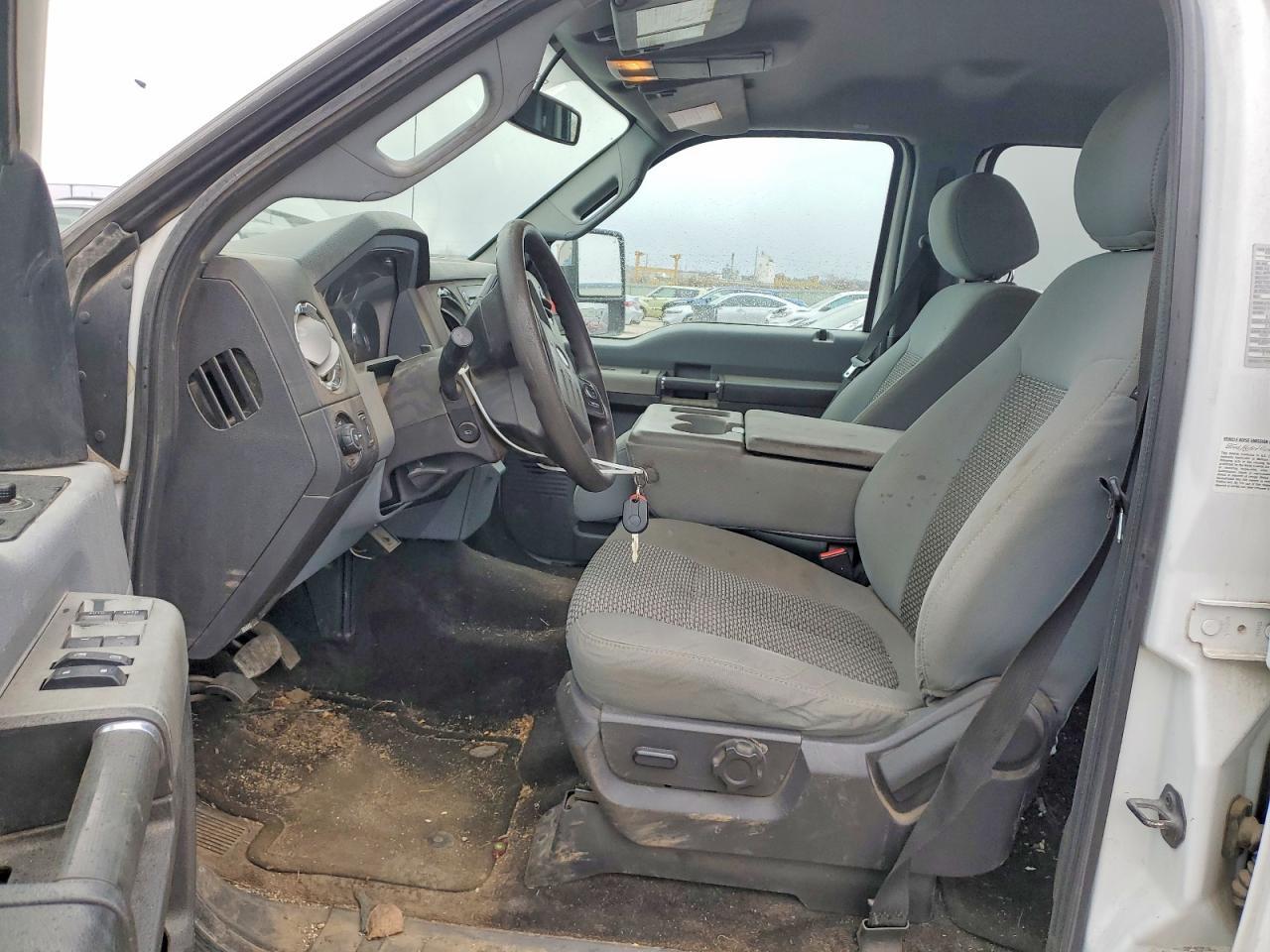2014 Ford F350 Super Duty - Image 7