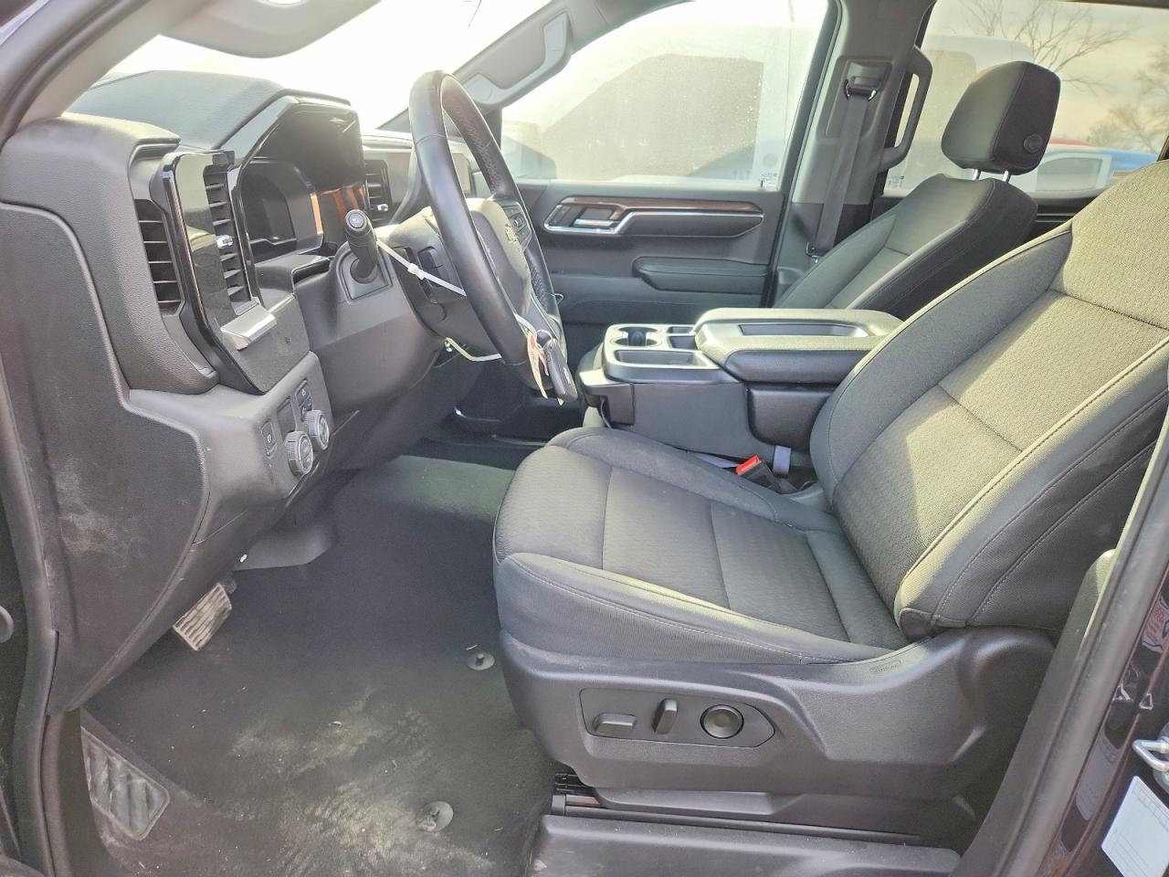 2024 Chev Silverado C1500 Lt - Image 7