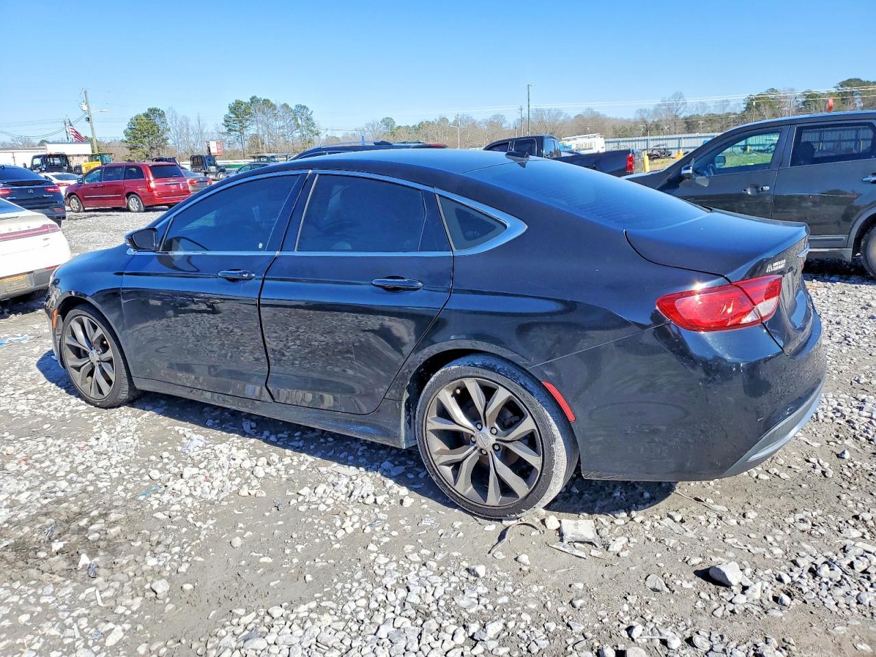 2015 Chrysler 200 C - Фото 2