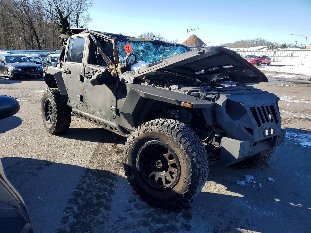 2014 Jeep Wrangler Unlimited Sahara - Фото 4