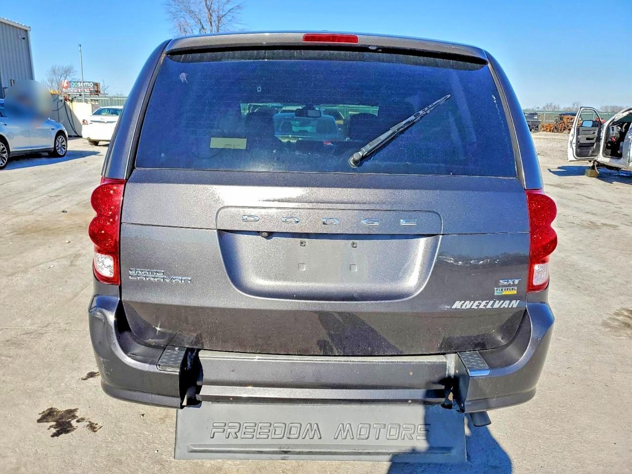 2019 Dodge Grand Caravan Sxt - Image 6