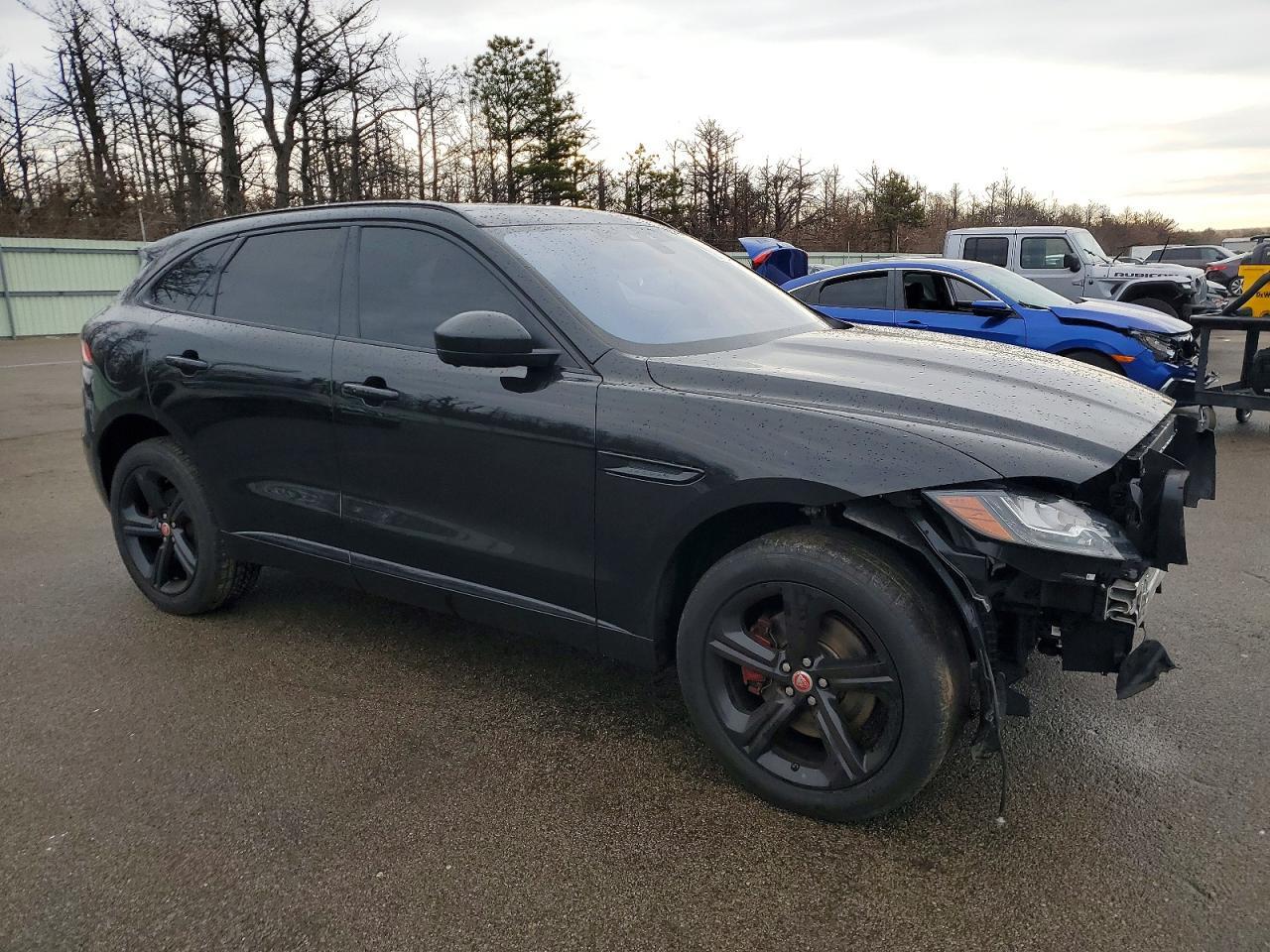 2019 Jaguar F-Pace S - Image 4