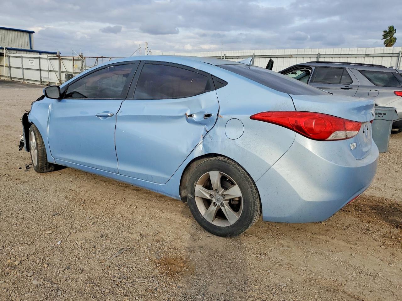 2011 Hyundai Elantra Gls - Image 2