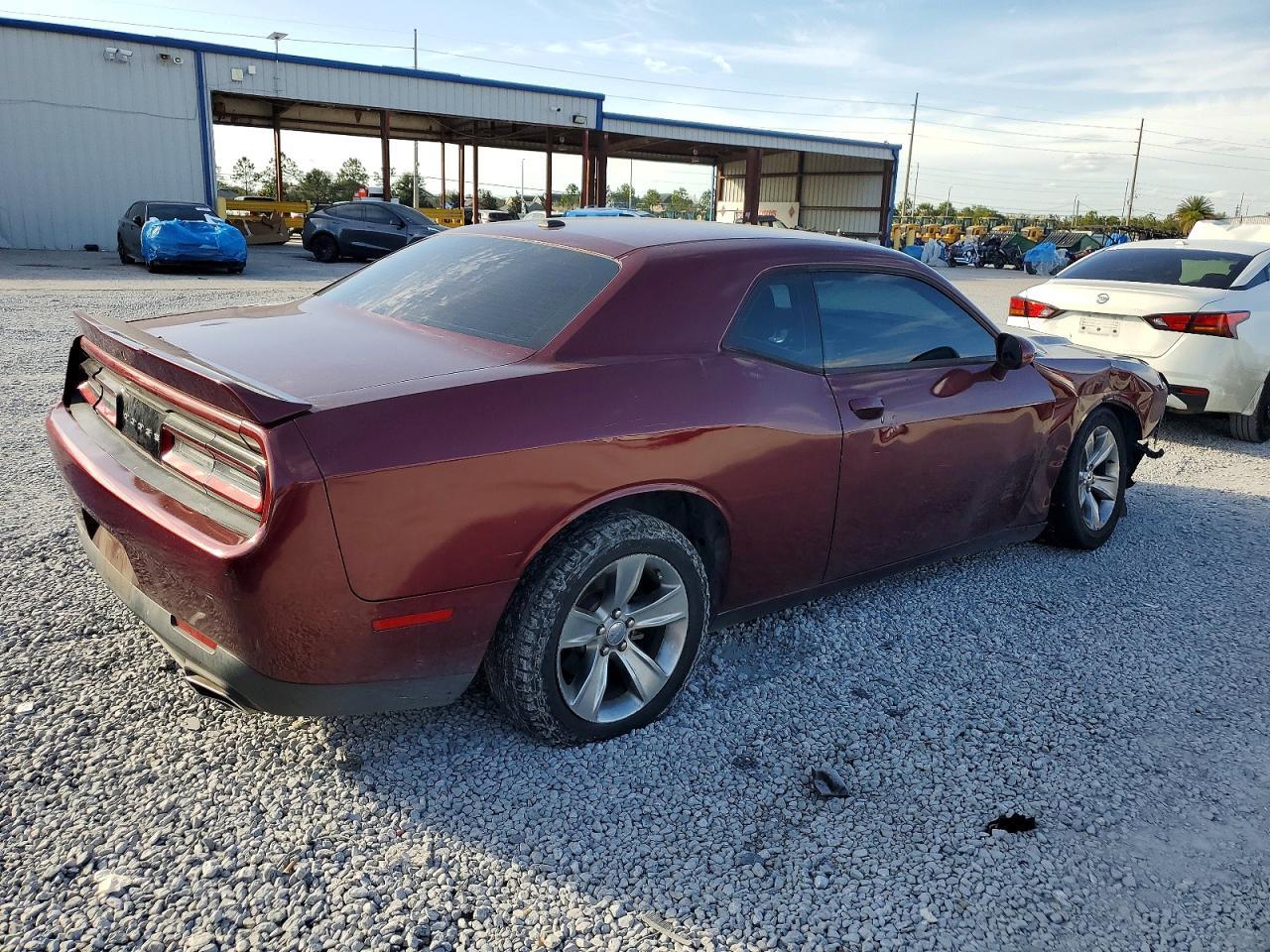 2020 Dodge Challenger Sxt - Image 3