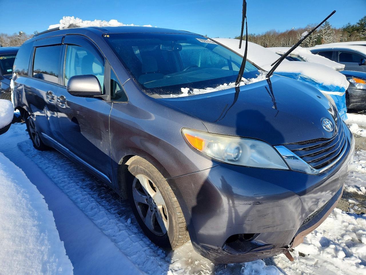 2017 Toyota Sienna Le - Фото 4