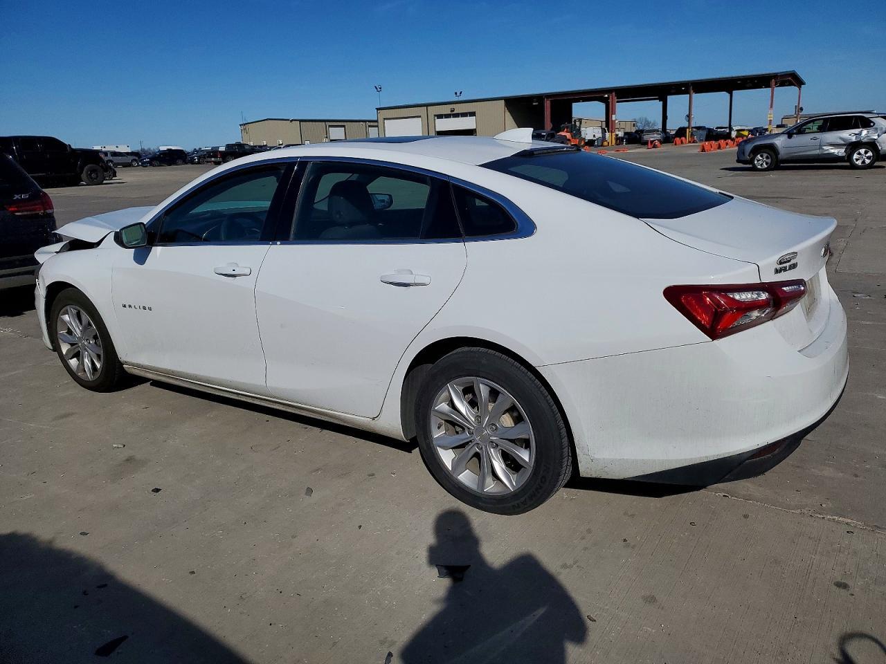2021 Chevrolet Malibu Lt - Image 2