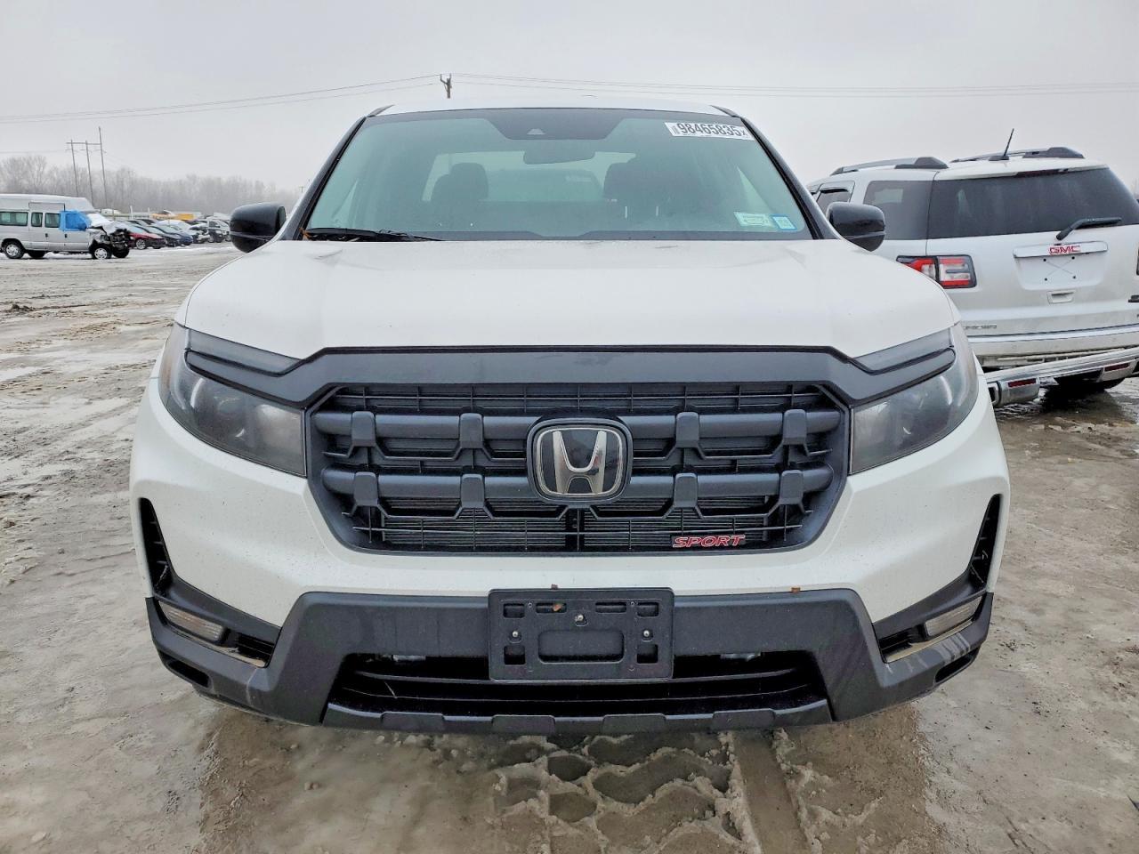 2025 Honda Ridgeline Sport - Image 5