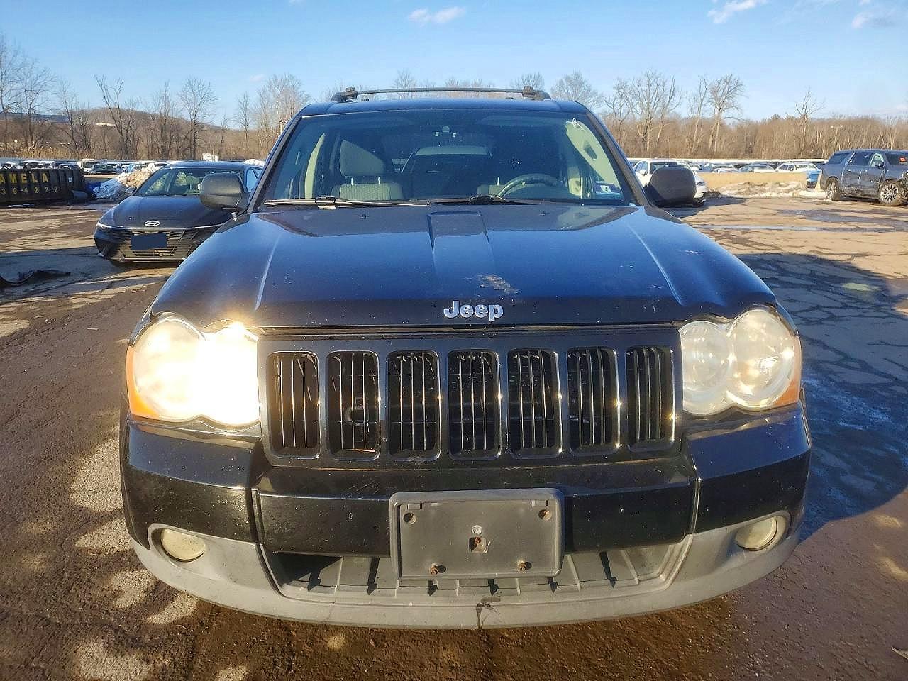 2008 Jeep Grand Cherokee Laredo - Image 5