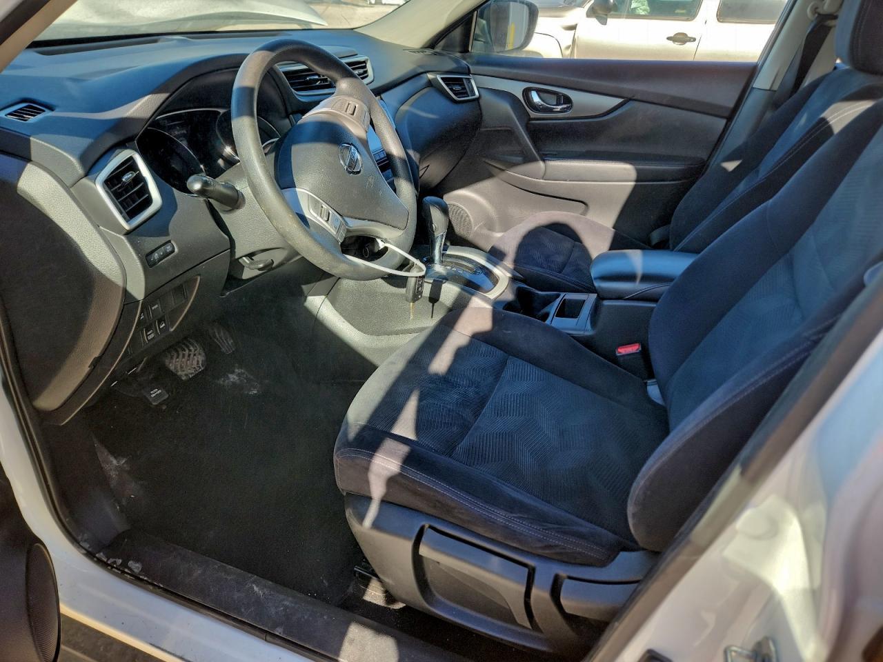 2016 Nissan Rogue S - Image 7