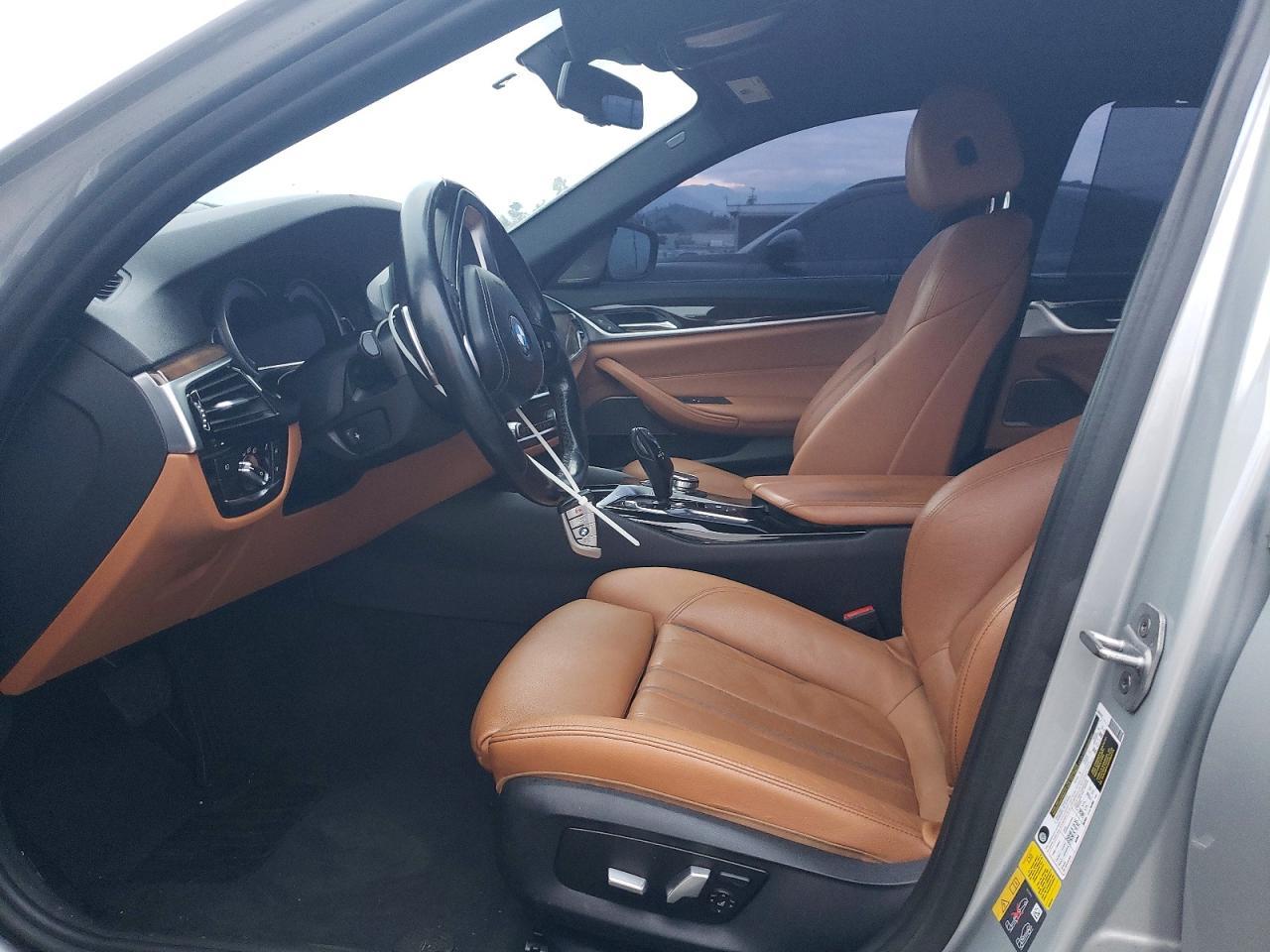 2018 BMW 530E - Image 7