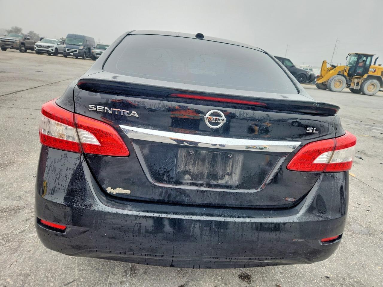 2015 Nissan Sentra S - Фото 6