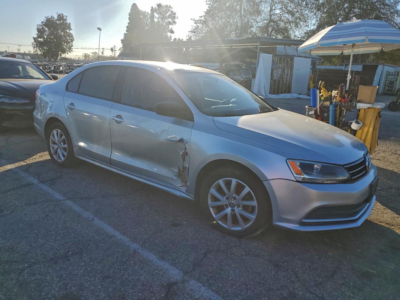 2016 Volkswagen Jetta S - Фото 4