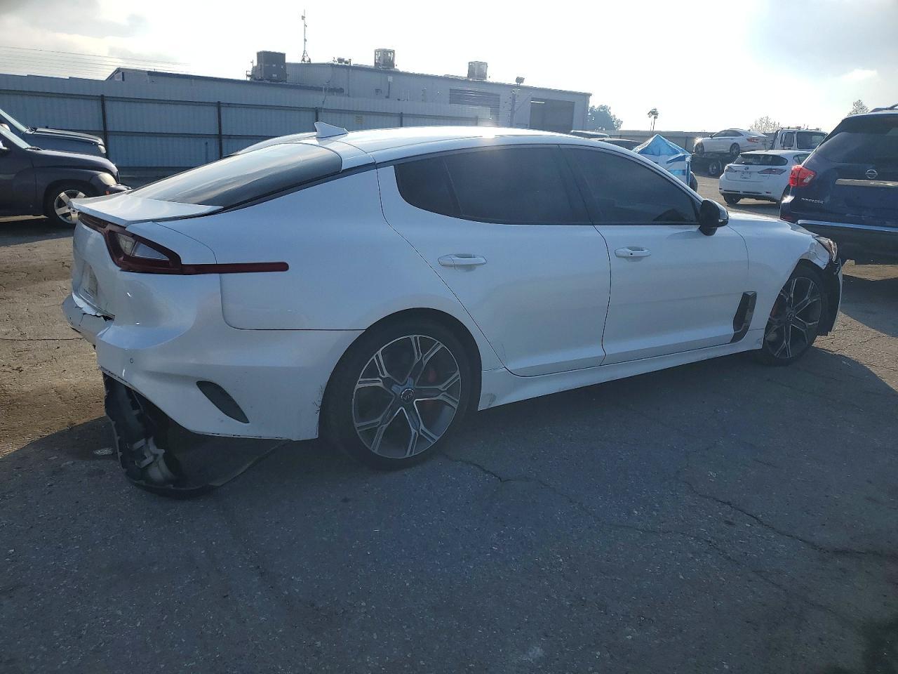 2020 Kia Stinger Gt - Image 3
