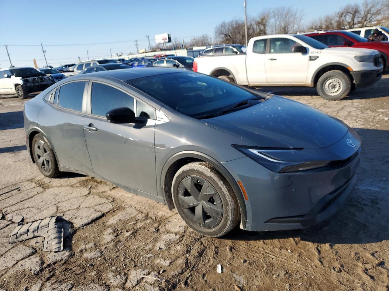 2026 Toyota Prius Le - Image 4