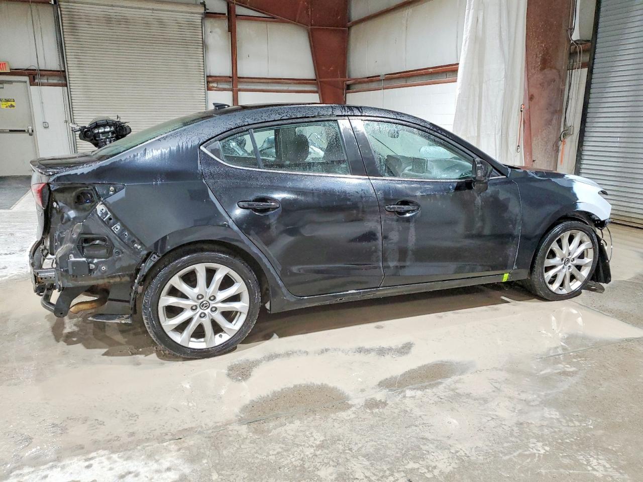2015 Mazda 3 Touring - Image 3