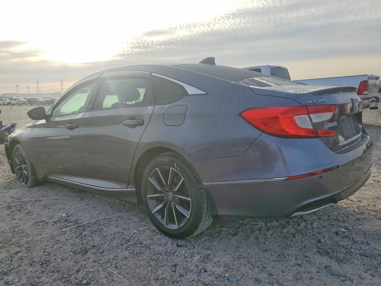 2021 Honda Accord Exl - Фото 2