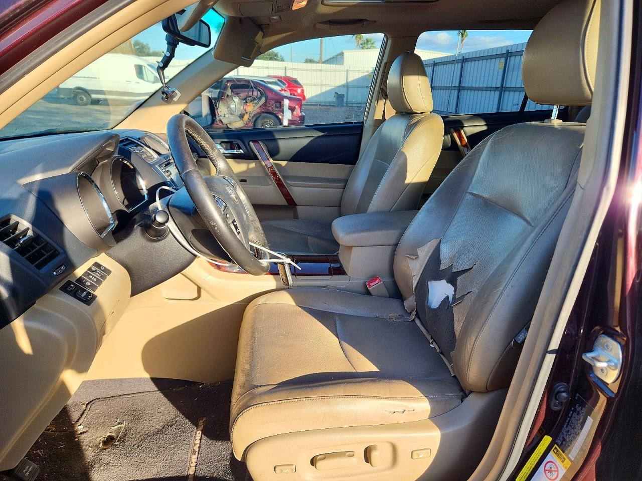2013 Toyota Highlander Limited - Image 7