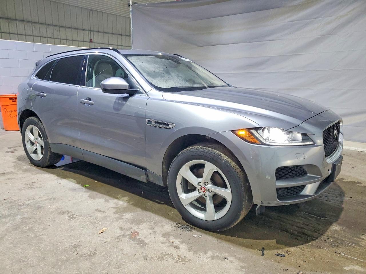 2020 Jaguar F-Pace Prestige - Фото 4