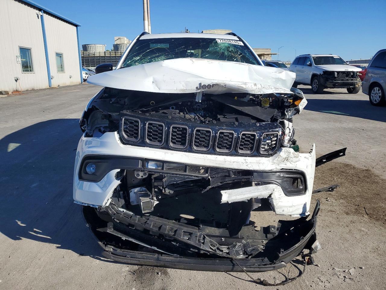 2025 Jeep Compass Latitude - Image 5