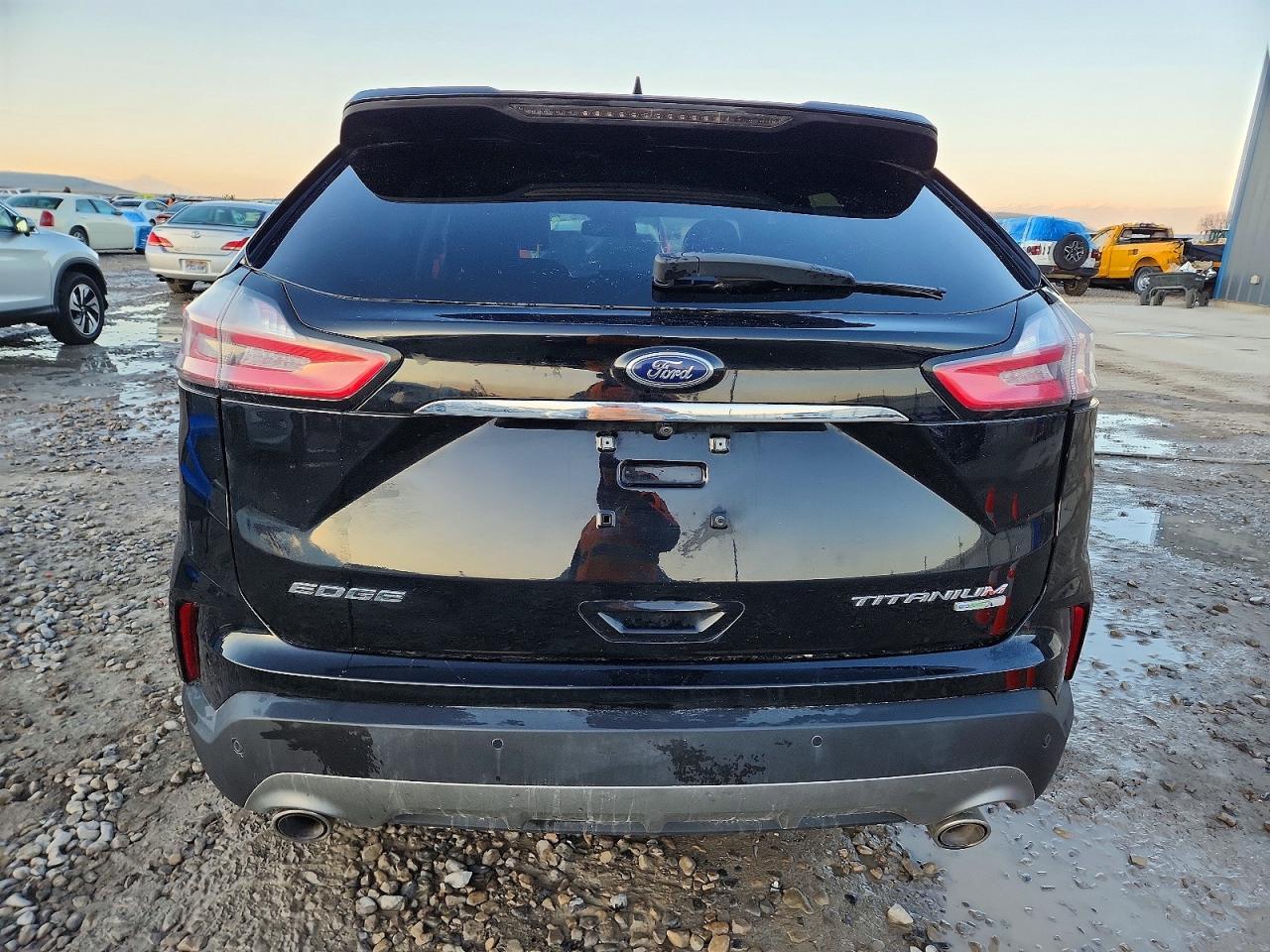 2019 Ford Edge Titanium - Image 6