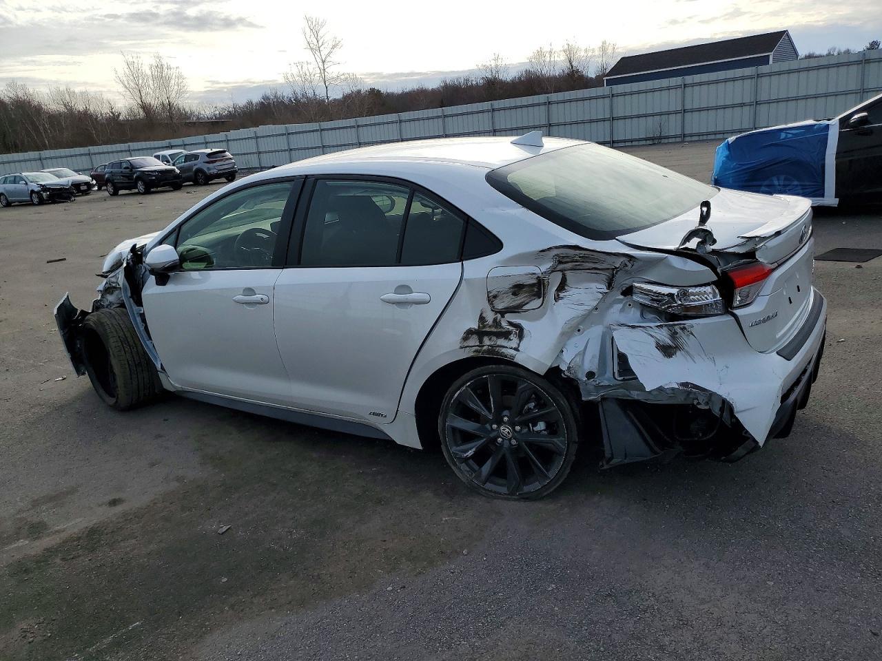 2025 Toyota Corolla Hybrid Se - Фото 2