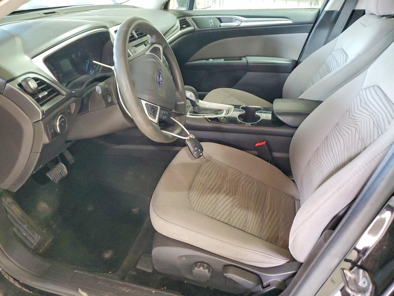 2016 Ford Fusion S - Image 7