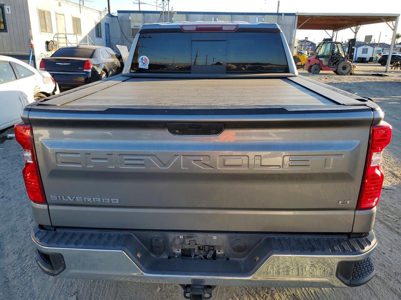 2020 Chevrolet Silverado K1500 Lt - Фото 6