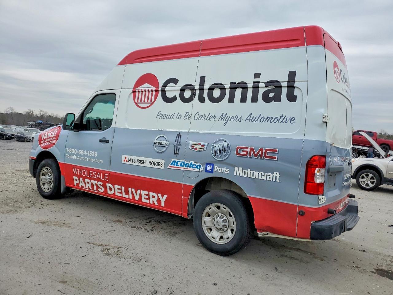 2017 Nissan Nv 2500 Delivery Van - Image 2