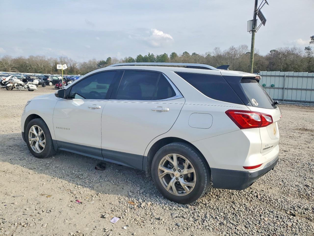 2019 Chevrolet Equinox Lt - Фото 2