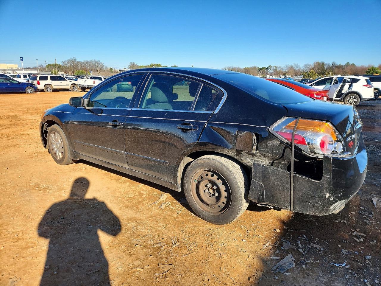 2012 Nissan Altima Base - Фото 2