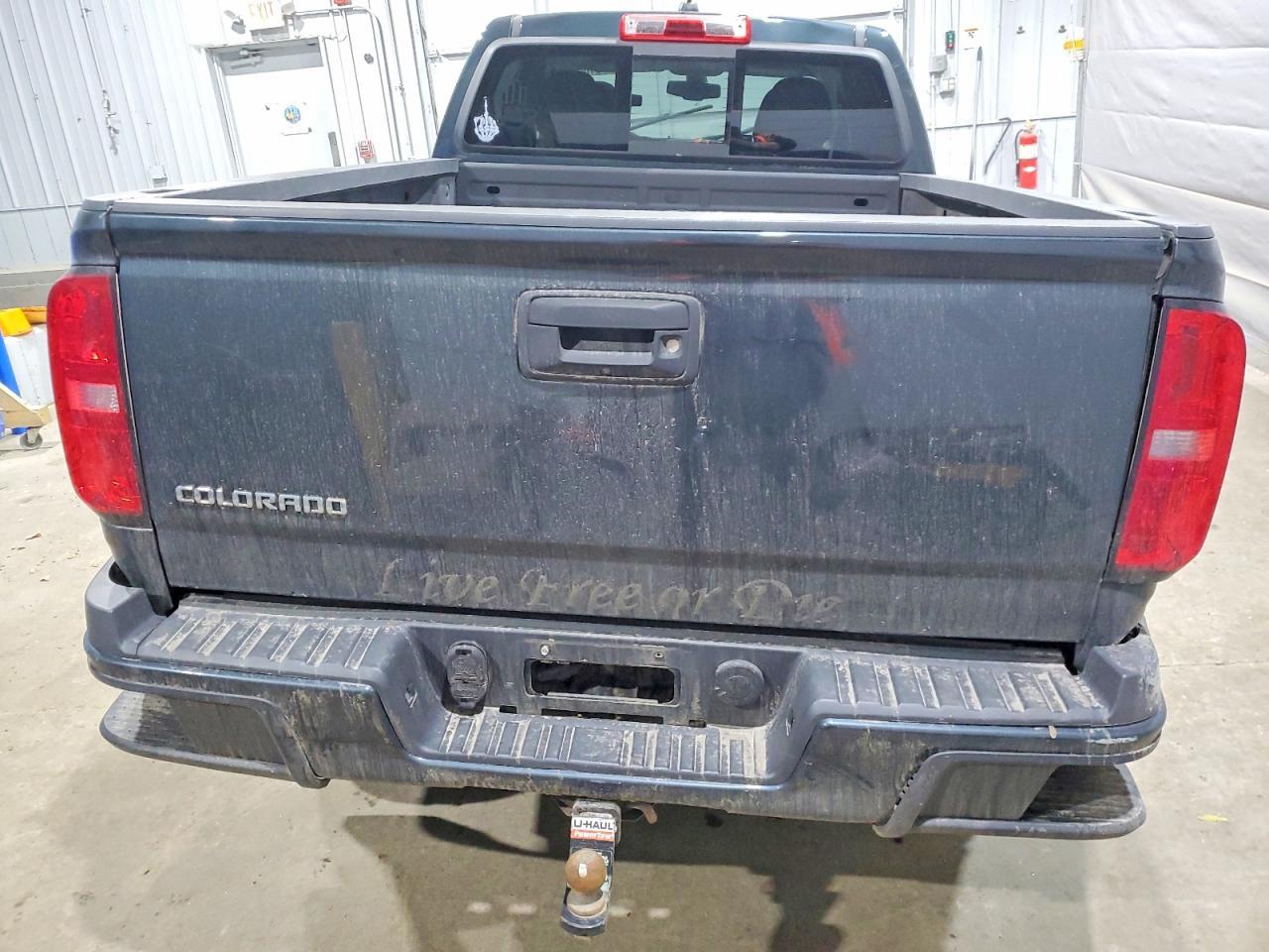 2017 Chevrolet Colorado Z71 - Image 6